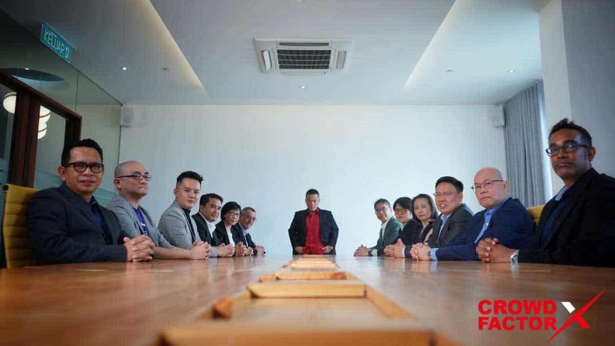 The lineup of the judges for Crowd X Factor