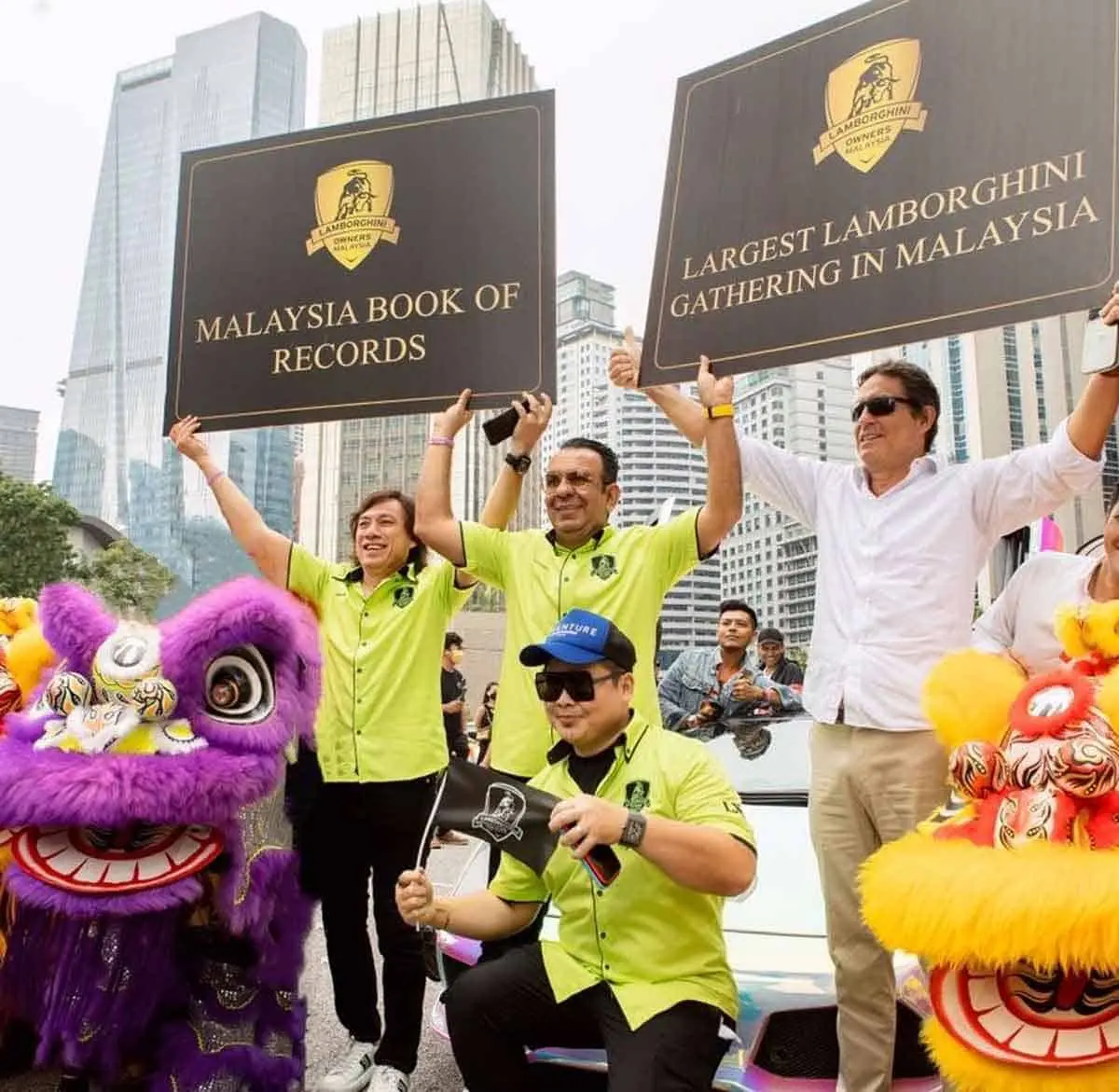 Picture at the Largest Lamborginis Event