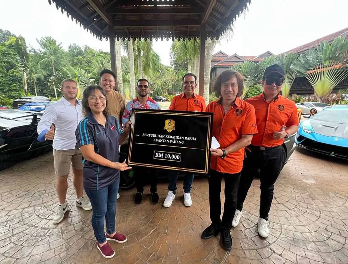 Lamborghini Owners Malaysia gathered over 50 children to fund a donation drive