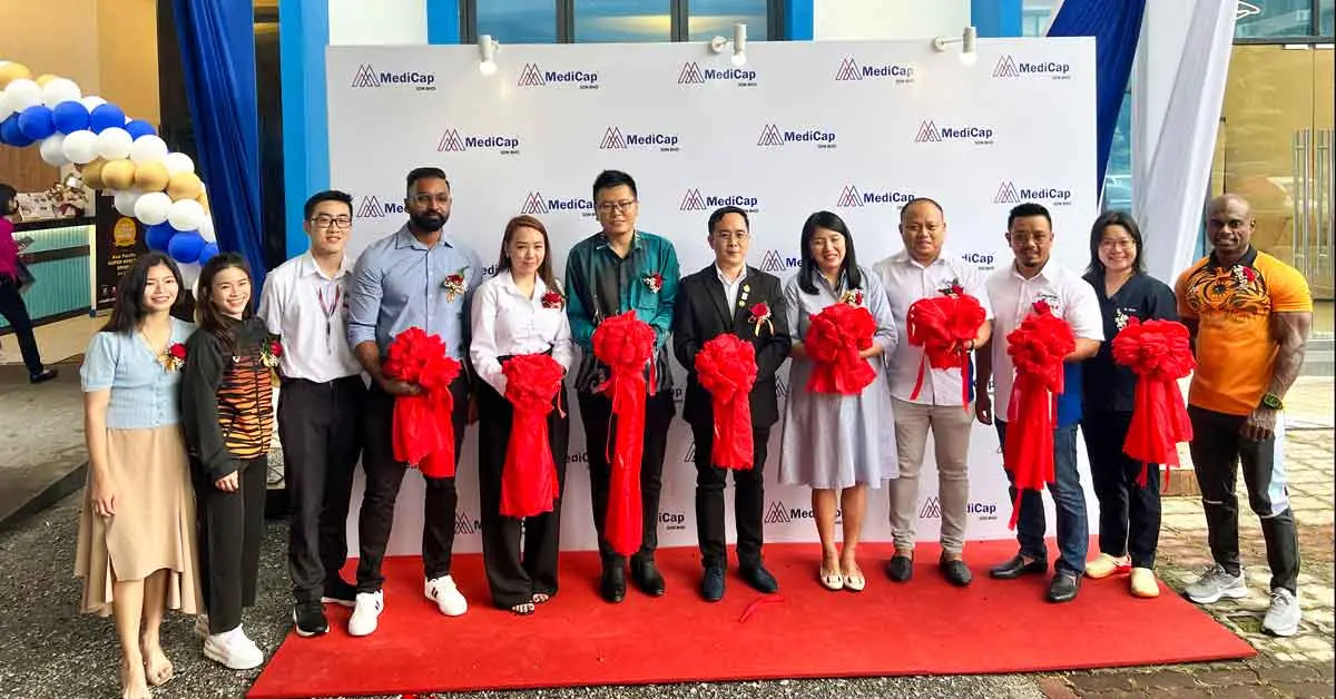 Photo of the officiation of Medicap Clinic Grand Opening Ceremony