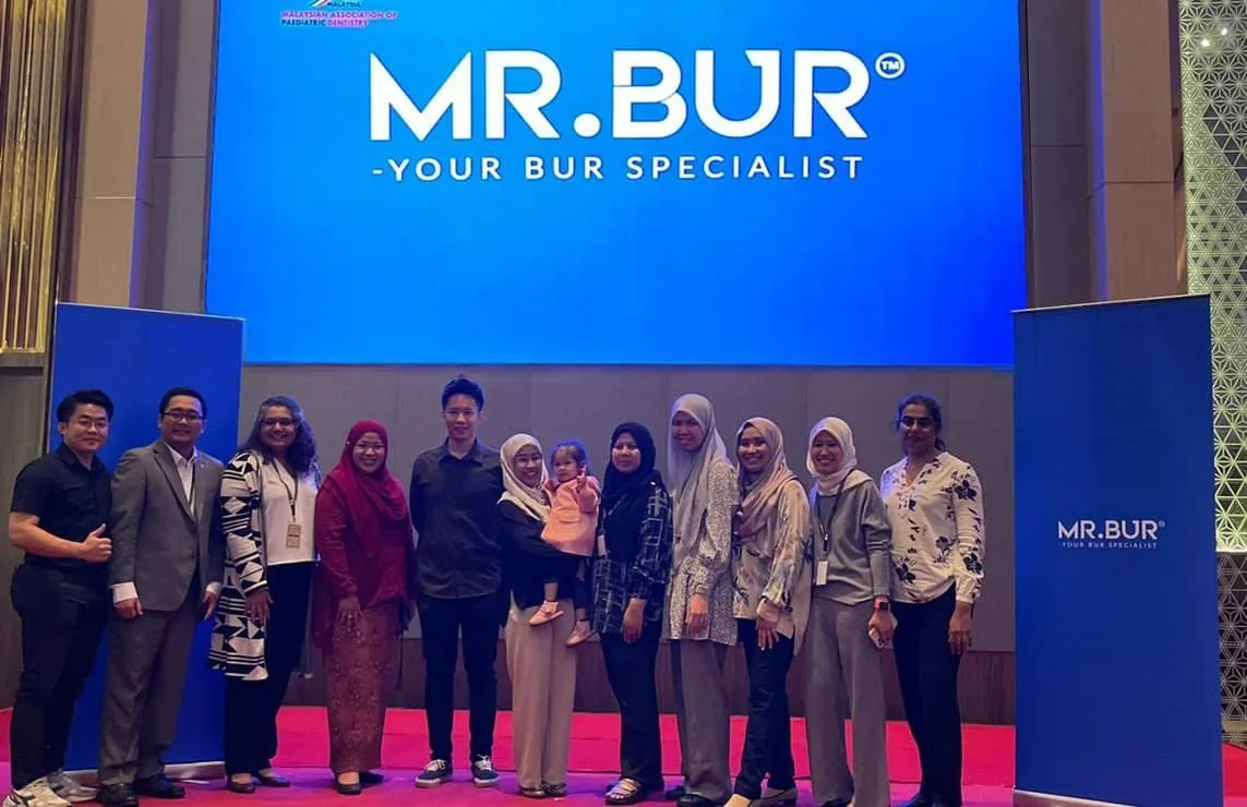 A picture of the team of MR.BUR at their company event.