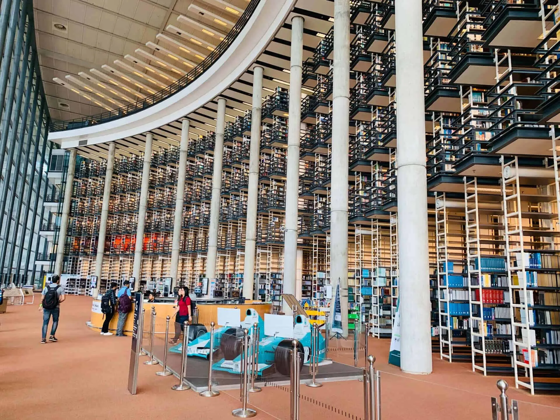 A library that looks like a museum in Universiti Teknologi Petronas