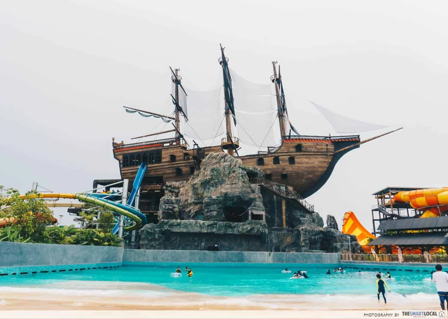 The iconic pirate ship that is looking over SplashMania, Gamuda Land