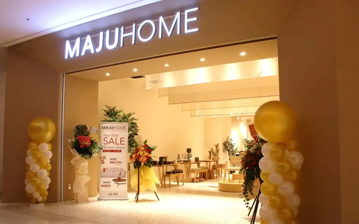 The entrance of MAJUHOME at IOI City Mall