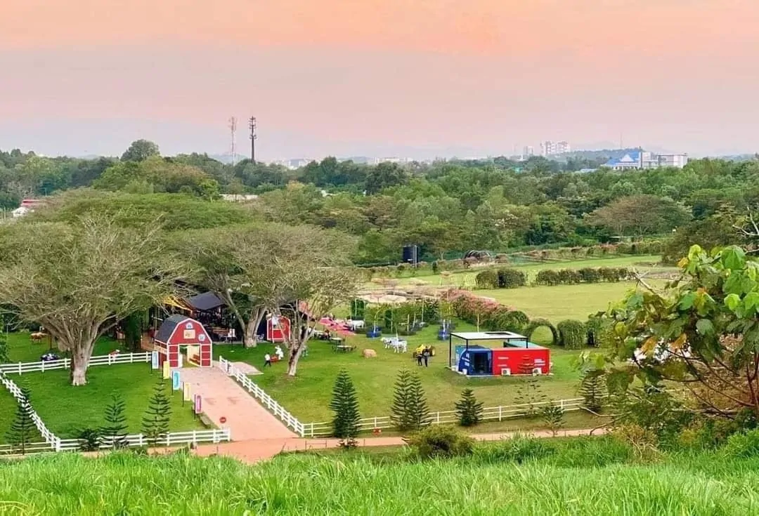 Farm fresh valley