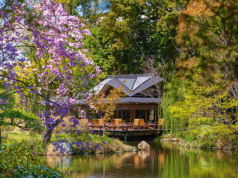 FOUR SEASONS HOTEL AND HOTEL RESIDENCES KYOTO